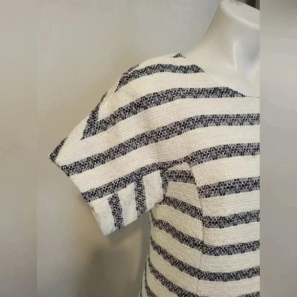 Sail to Sable(STS) Striped Tweed Fully Lined Shift Dress(10) - Picture 5 of 10